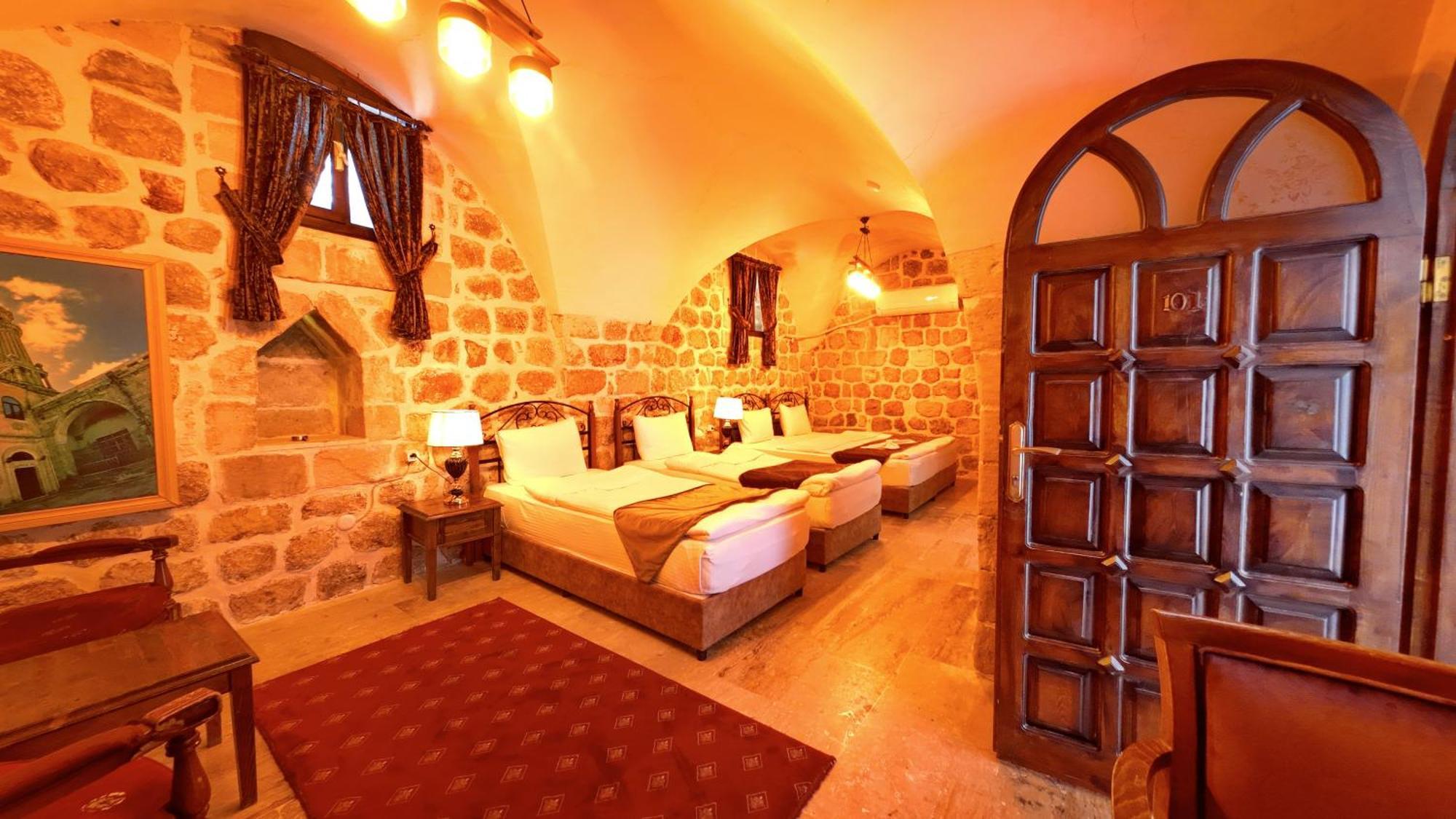 Ulubey Konagi Hotell Mardin Exteriör bild
